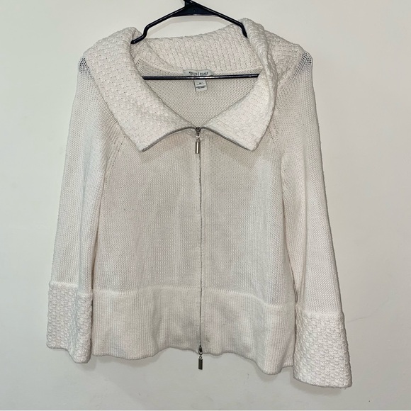 White House Black Market Hoodie - Picture 1 of 3